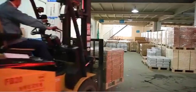 1760072453316511.jpg 4.jpg